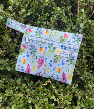 Mini wet bag by Happy BeeHinds